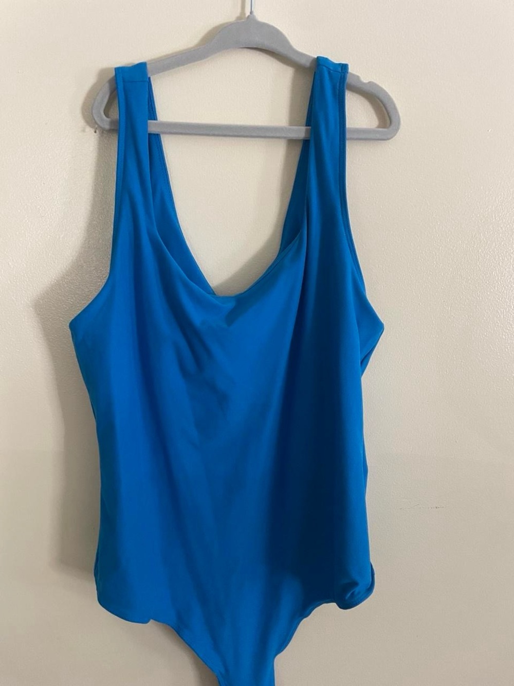 Scoop Neck Sleeveless Bodysuit in Vibrant Blue